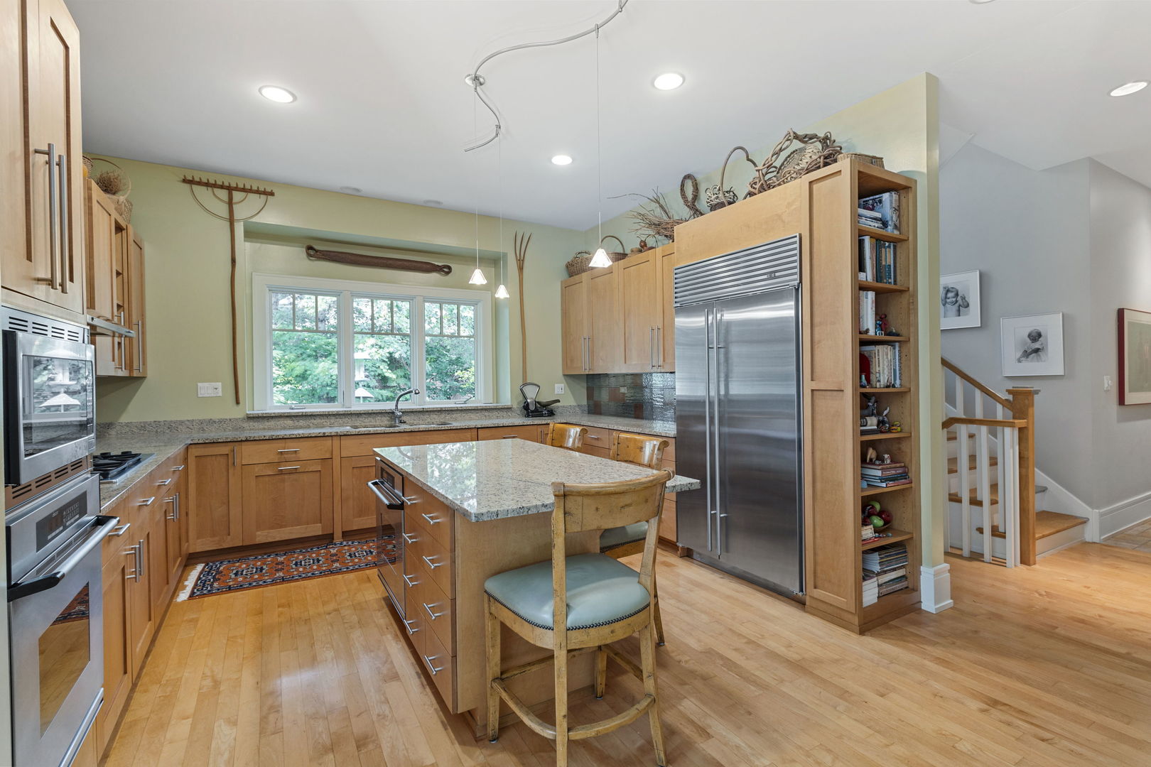 8673 Timber Ridge Drive Burr Ridge, IL 60527 - Photo 9 of 34 Gallery Image 9