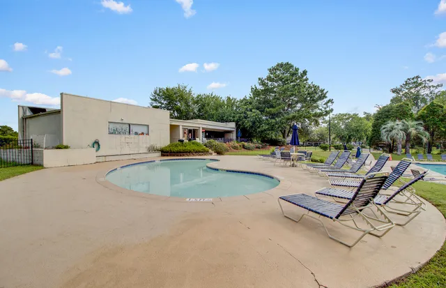 $375,000 | 5007 Double Fox Road, Unit G3, Charleston, SC 29414