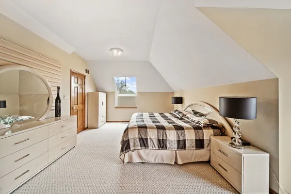 $915,000 | 1408 Durness Court, Naperville, IL 60565
