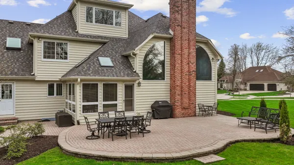 $915,000 | 1408 Durness Court, Naperville, IL 60565