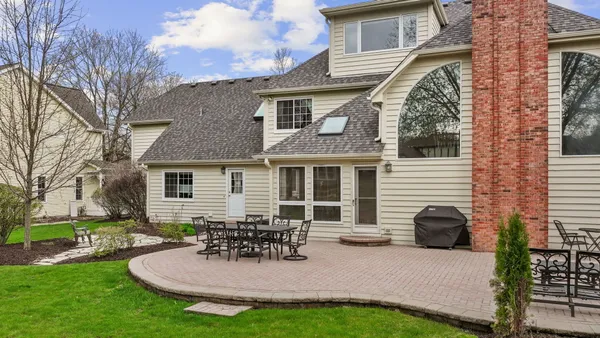 $915,000 | 1408 Durness Court, Naperville, IL 60565
