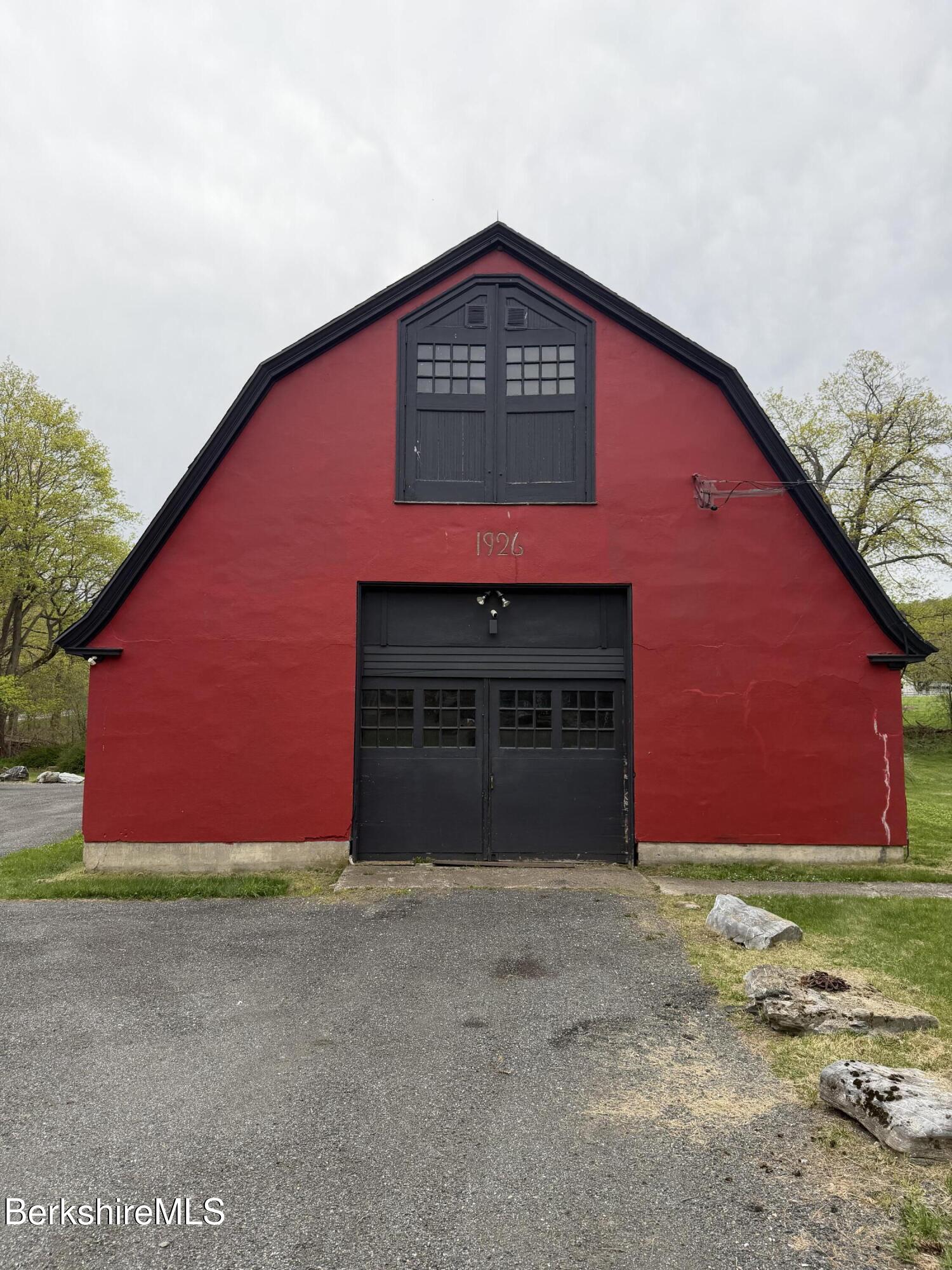 752 State Road Richmond, MA 01254 - Photo 49 of 71 Barn 1926