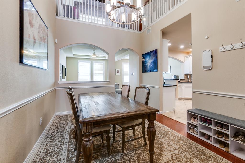 628 Raford Hill Lane Richardson, TX 75081 - Photo 5 of 34 a view of a dining room with furniture