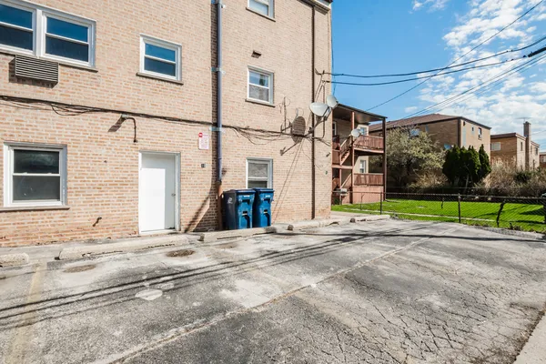 $225,000 | 4629 Main Street, Unit 3A, Skokie, IL 60076