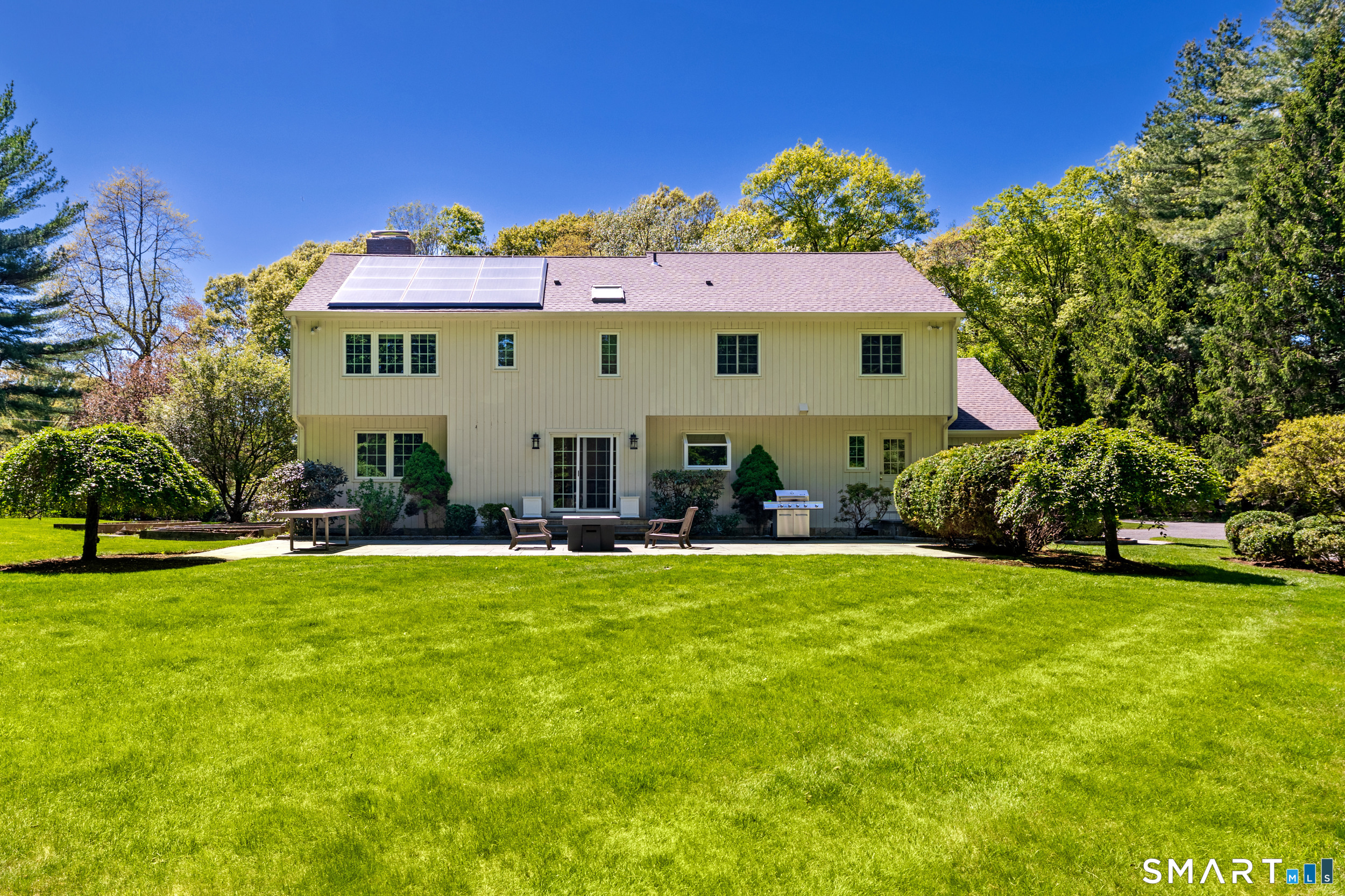 91 Lantern Ridge Road New Canaan, CT 06840 - Photo 2 of 39