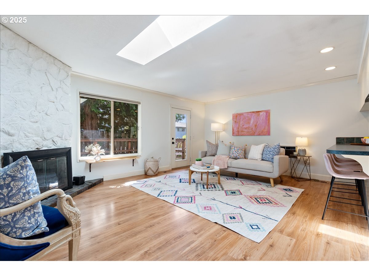 171 Northeast Olvera Court Gresham, OR 97030 - Photo 12 of 45