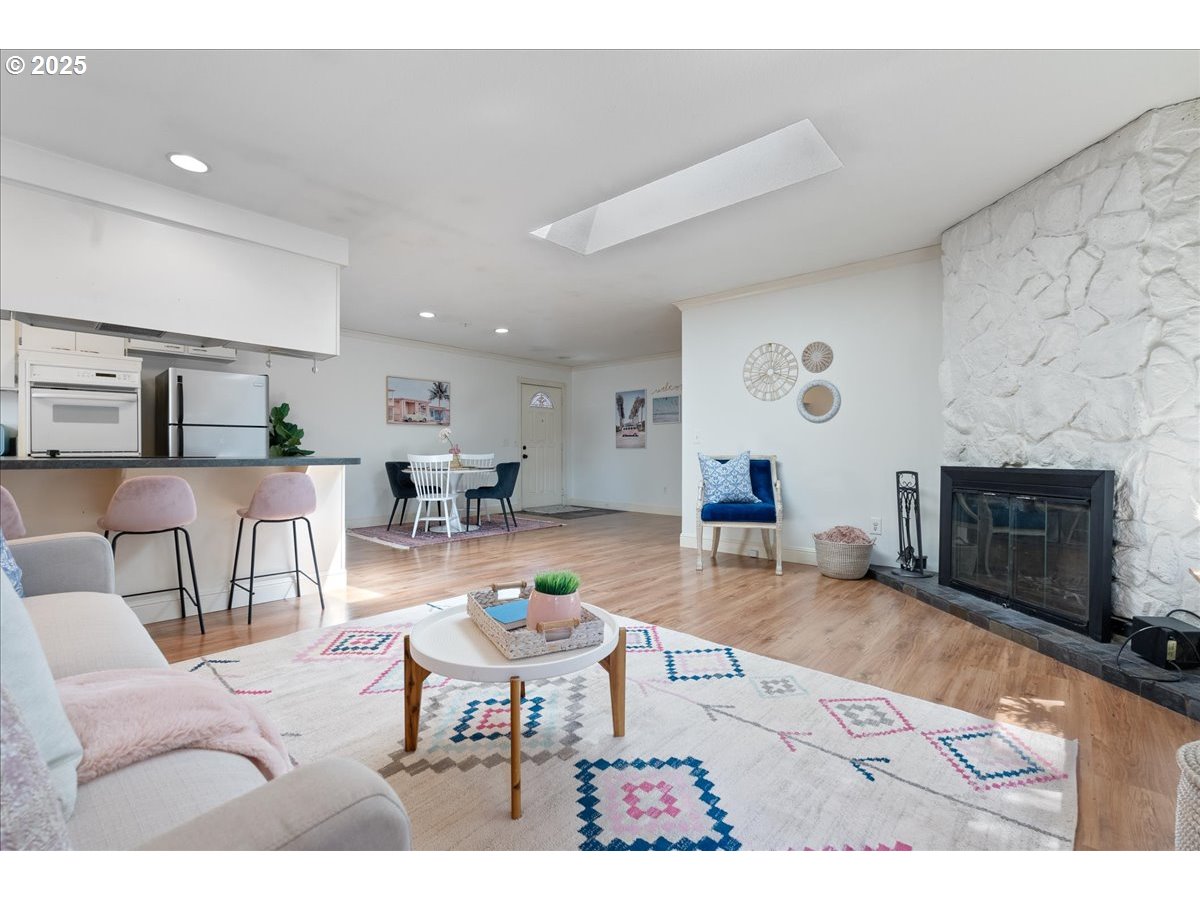 171 Northeast Olvera Court Gresham, OR 97030 - Photo 15 of 45