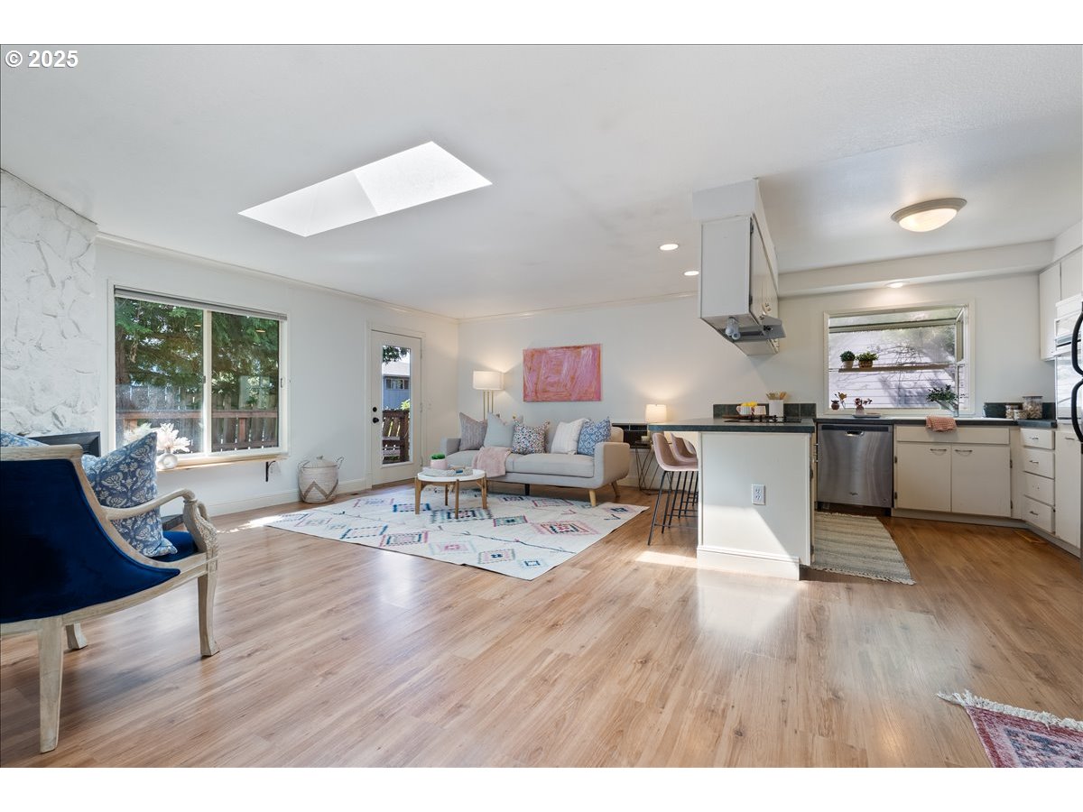 171 Northeast Olvera Court Gresham, OR 97030 - Photo 16 of 45