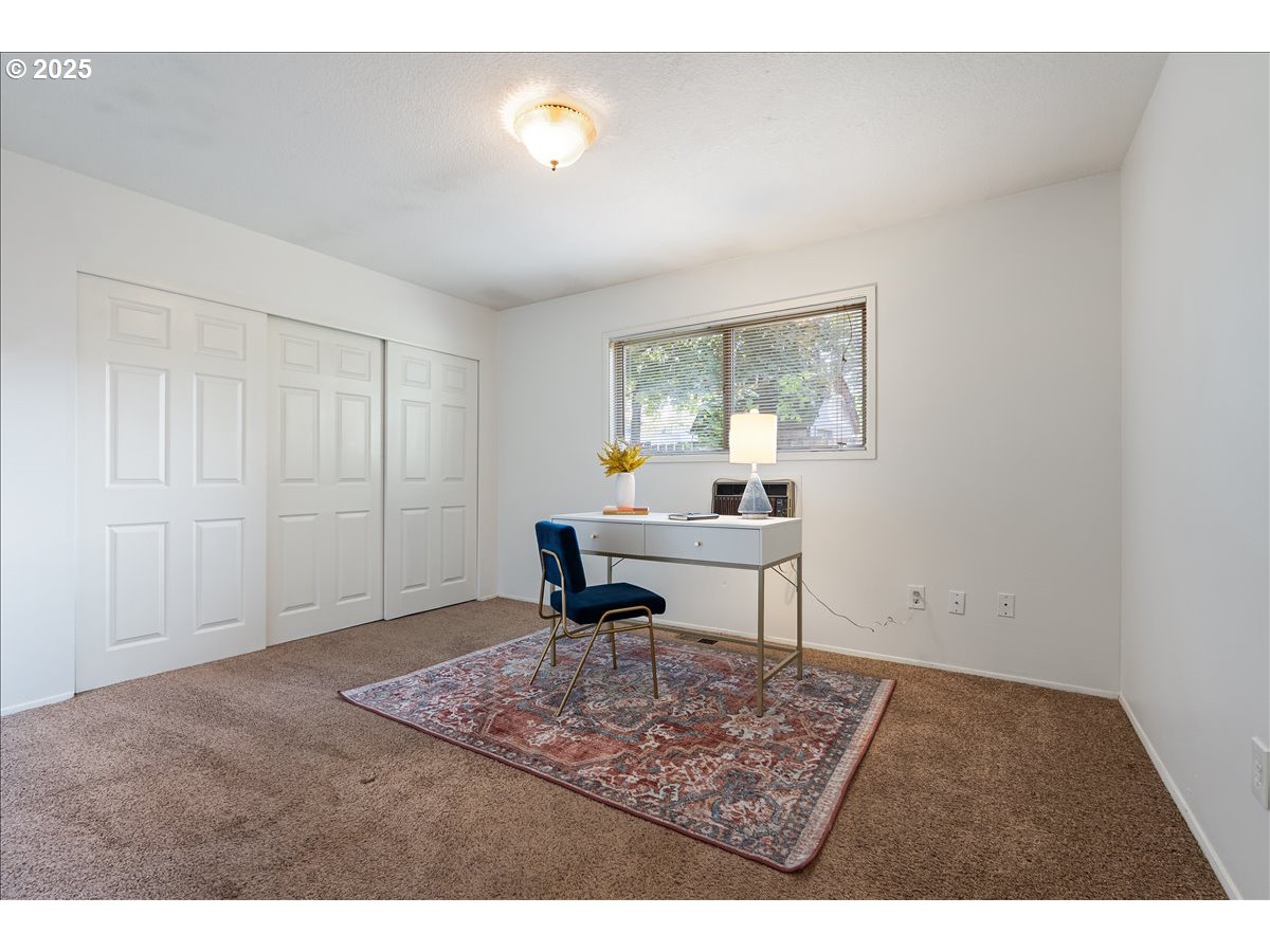 171 Northeast Olvera Court Gresham, OR 97030 - Photo 22 of 45