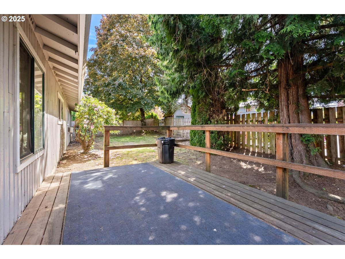 171 Northeast Olvera Court Gresham, OR 97030 - Photo 24 of 45