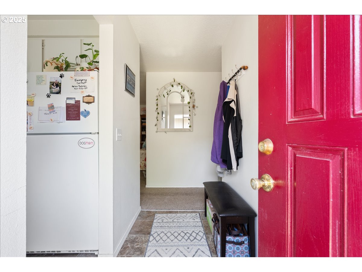 171 Northeast Olvera Court Gresham, OR 97030 - Photo 31 of 45