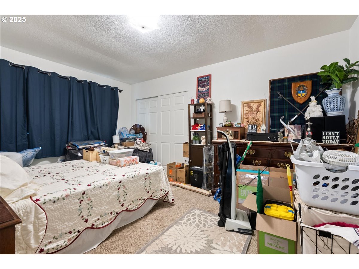 171 Northeast Olvera Court Gresham, OR 97030 - Photo 44 of 45