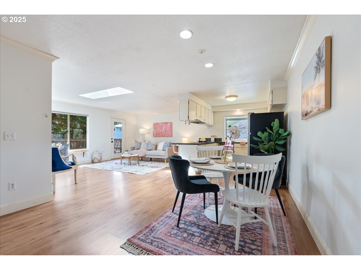 171 Northeast Olvera Court Gresham, OR 97030 - Photo 7 of 45