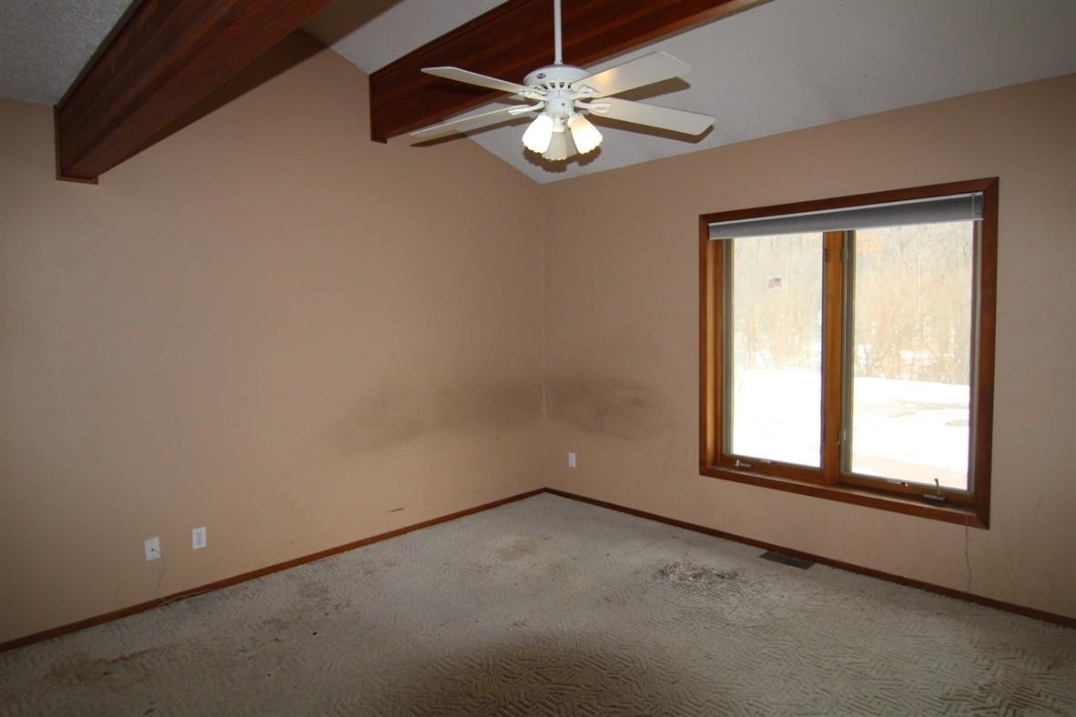 15651 Rock Grove Road Durand, IL 61024 - Photo 17 of 30