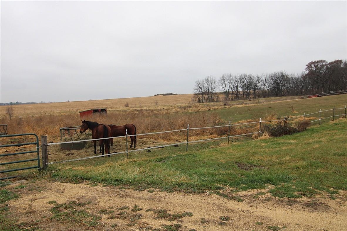15651 Rock Grove Road Durand, IL 61024 - Photo 18 of 30