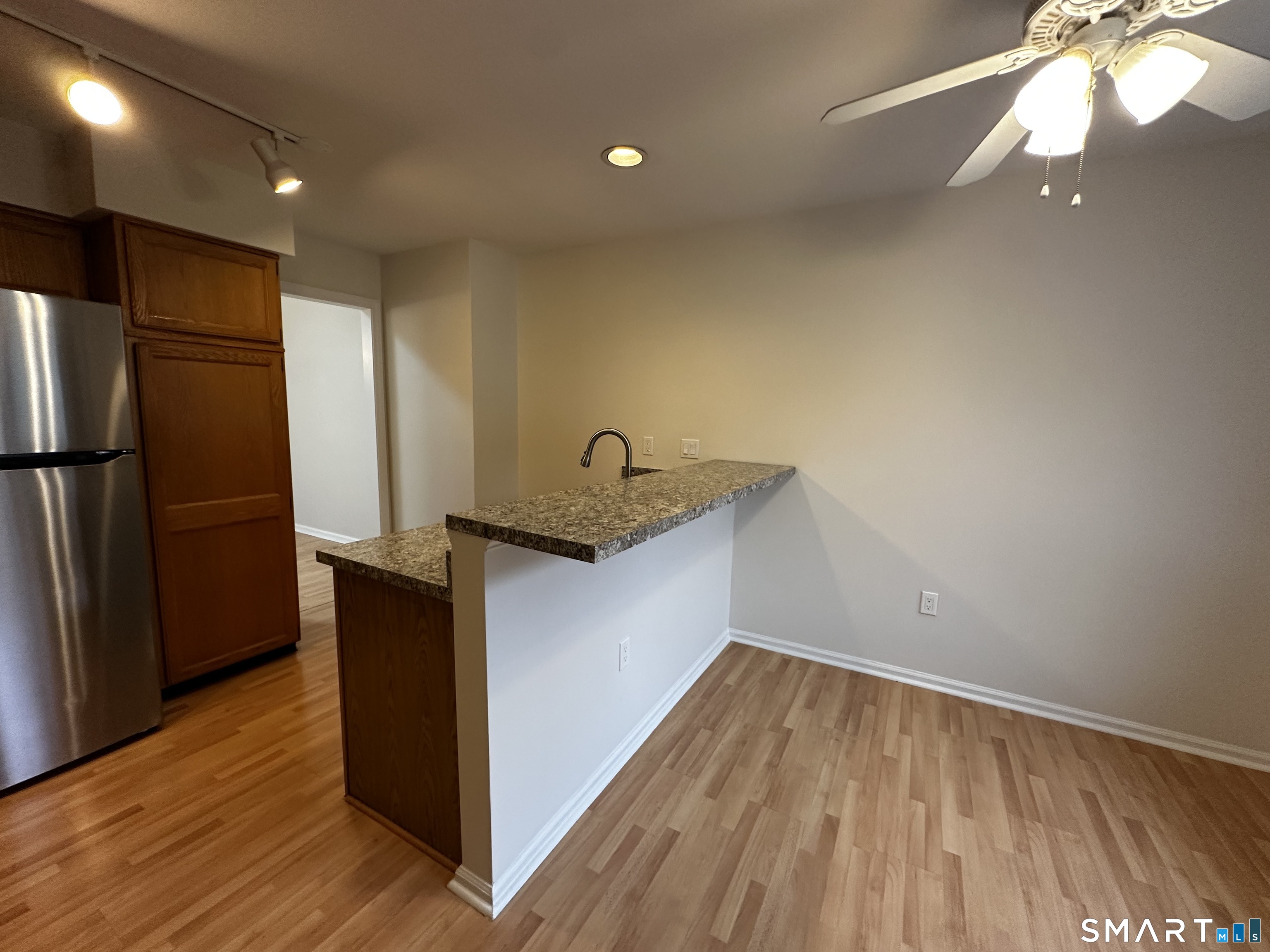 12 Canterbury Road, Unit 12 Hamden, CT 06514 - Photo 9 of 29 Gallery Image 9