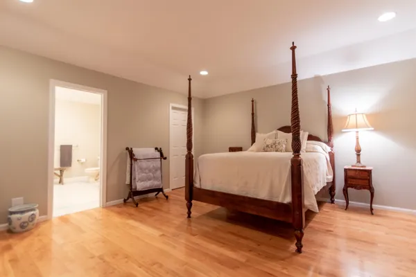 $5,450 | 12 Morningstar Drive, Stratham, NH 03885