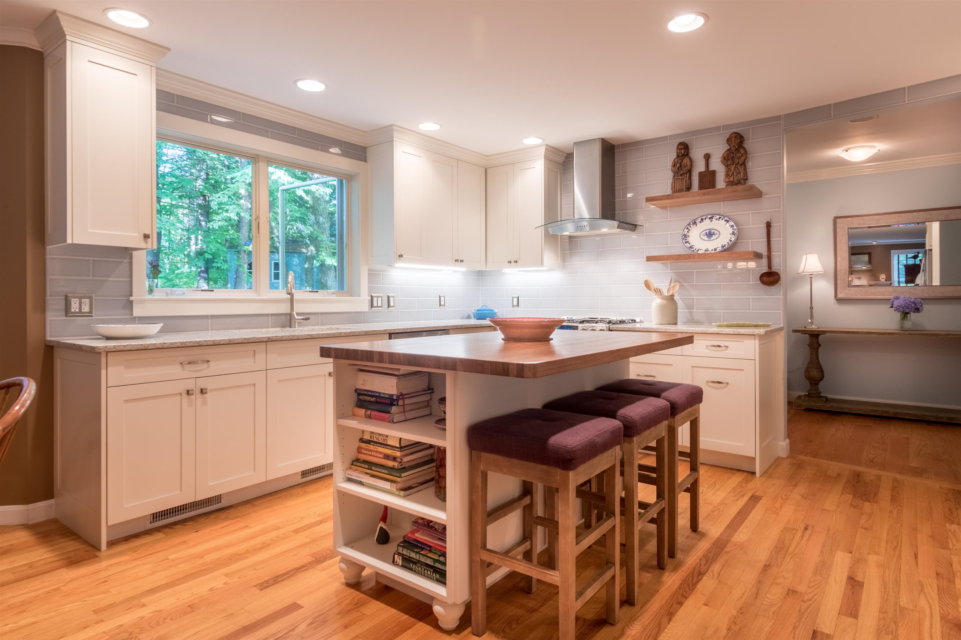 12 Morningstar Drive Stratham, NH 03885 - Photo 5 of 36