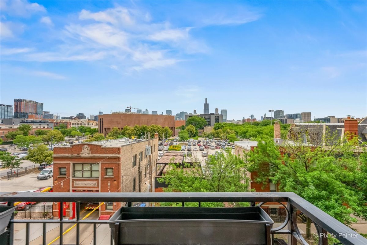 1500 West Monroe Street, Unit 422 Chicago, IL 60607 - Photo 5 of 28