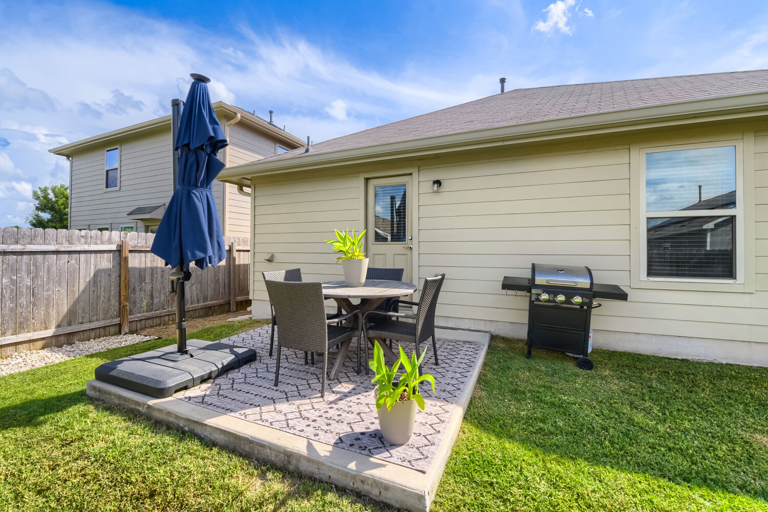 7216 Razors Edge Drive Austin, TX 78744 - Photo 34 of 36