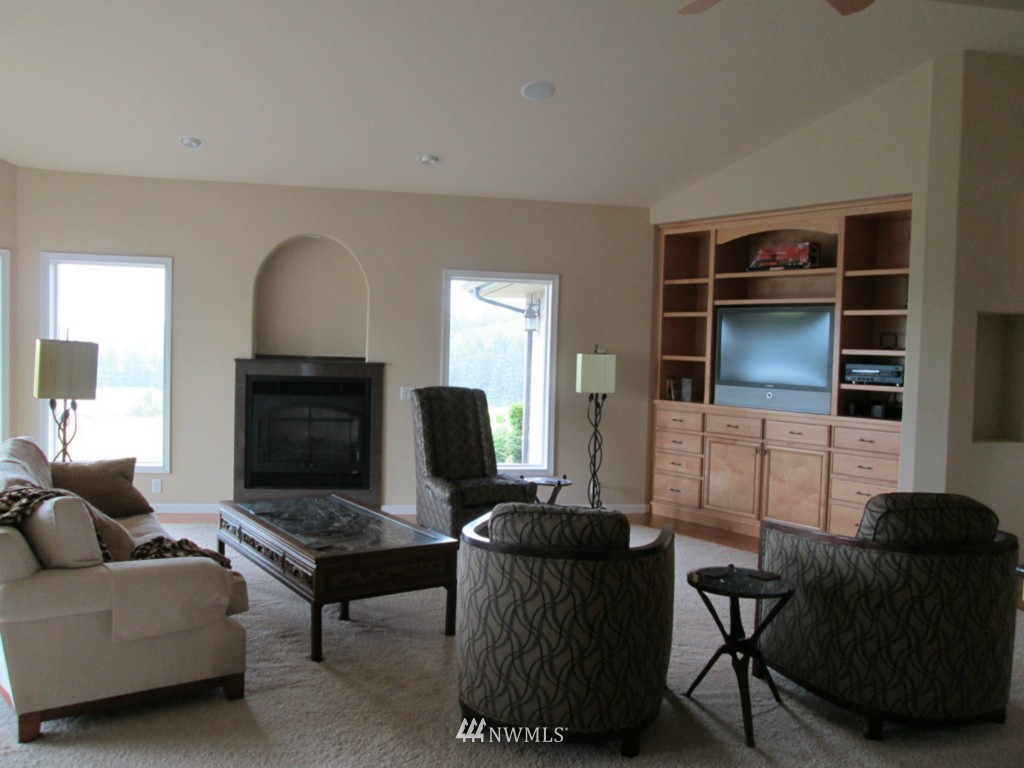 4007 Cooks Hill Road Centralia, WA 98531 - Photo 6 of 15 Gallery Image 6