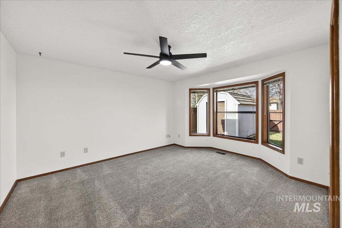 9698 West Linstock Lane Boise, ID 83704 - Photo 20 of 31