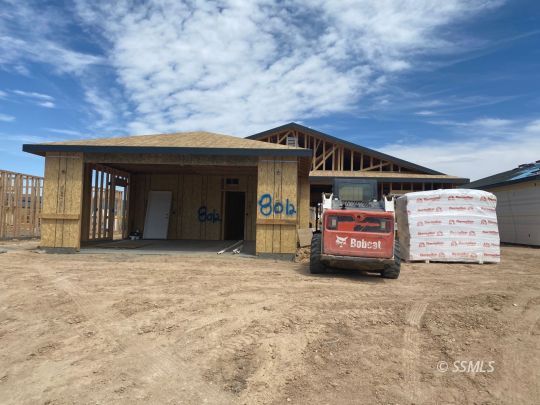 812 Paradise Drive Ridgecrest, CA 93555 - Photo 4 of 8 Gallery Image 4