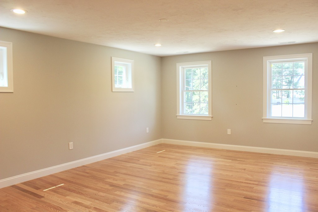 44 Gilman Road Billerica, MA 01862 - Photo 10 of 19