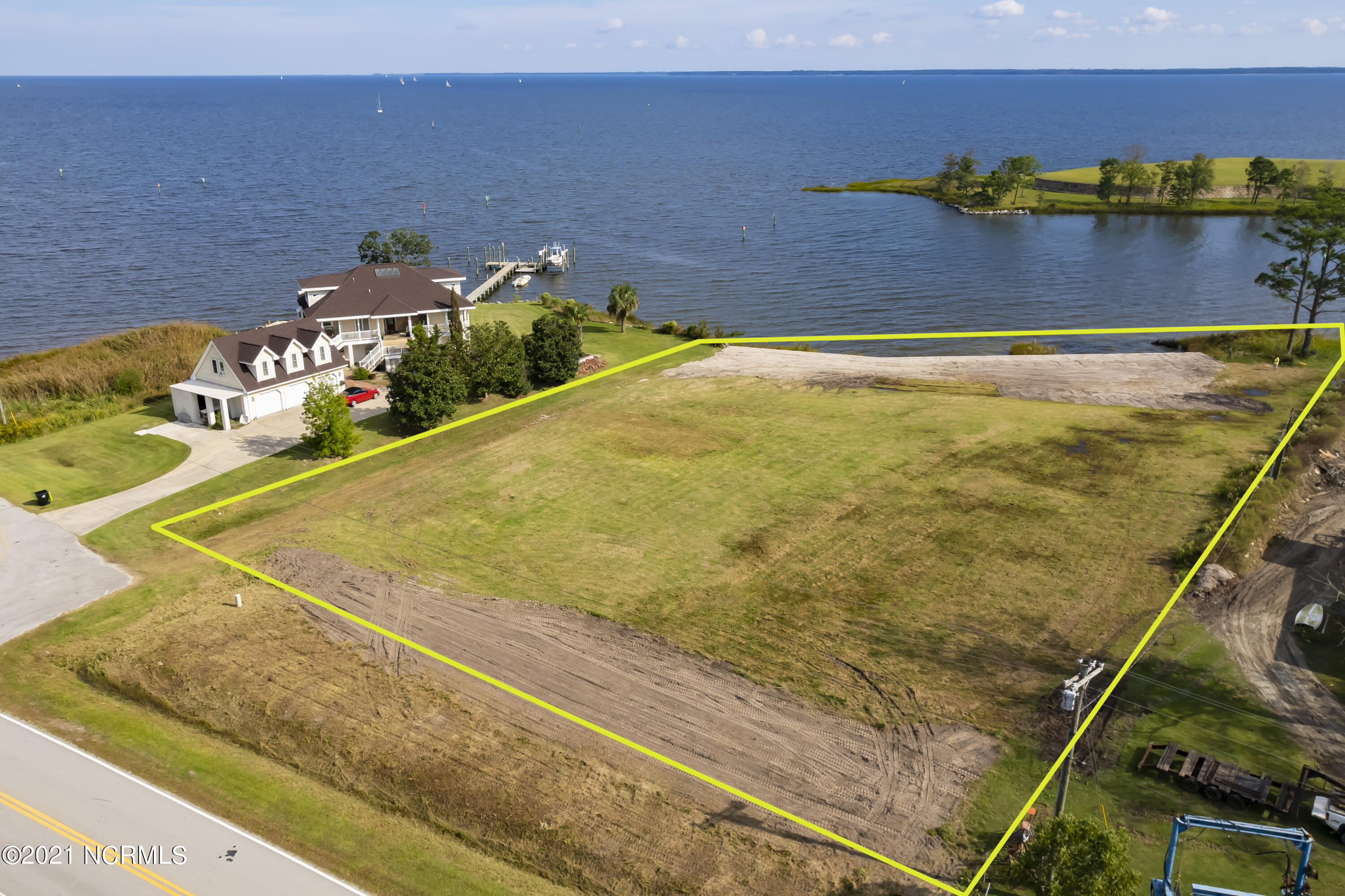 48 Windmill Point Road Oriental, NC 28571 - Photo 1 of 12 Aerial