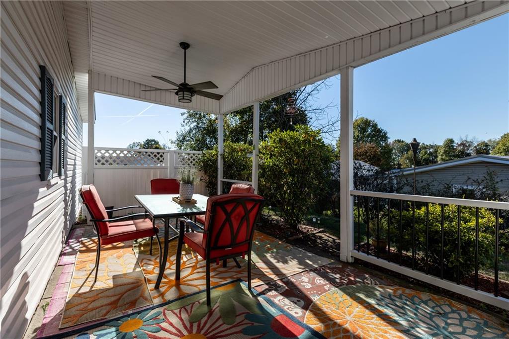 264 Ridge Lane Murrysville, PA 15668 - Photo 28 of 35 Large private patio