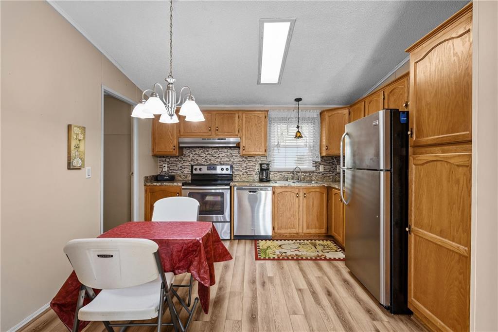 264 Ridge Lane Murrysville, PA 15668 - Photo 4 of 35 LOTS of cupboard space