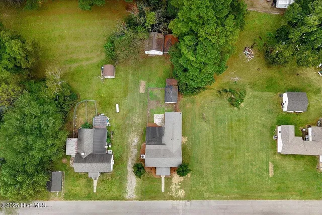 $229,900 | 205 East Carolina Street, Fremont, NC 27830