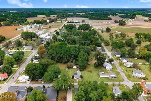 $229,900 | 205 East Carolina Street, Fremont, NC 27830