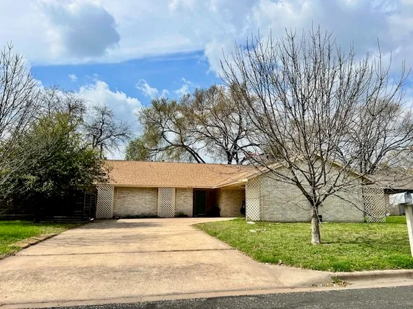 $1,795 | 8006 Pinedale Cove, Austin, TX 78757