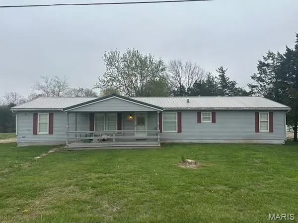 $189,900 | 5600 Meadow Lane, Farmington, MO 63640