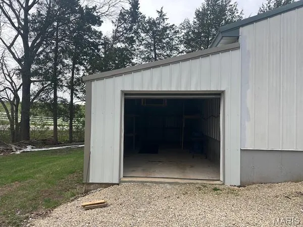 $189,900 | 5600 Meadow Lane, Farmington, MO 63640