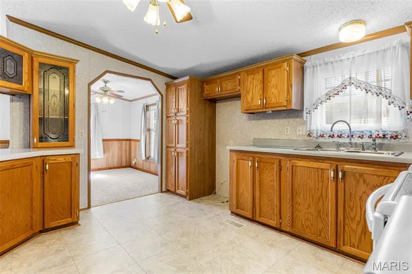 $189,900 | 5600 Meadow Lane, Farmington, MO 63640