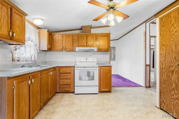 $189,900 | 5600 Meadow Lane, Farmington, MO 63640