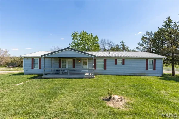 $189,900 | 5600 Meadow Lane, Farmington, MO 63640