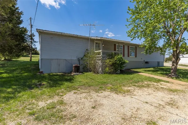 $189,900 | 5600 Meadow Lane, Farmington, MO 63640