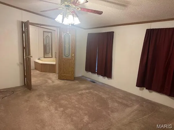 $189,900 | 5600 Meadow Lane, Farmington, MO 63640