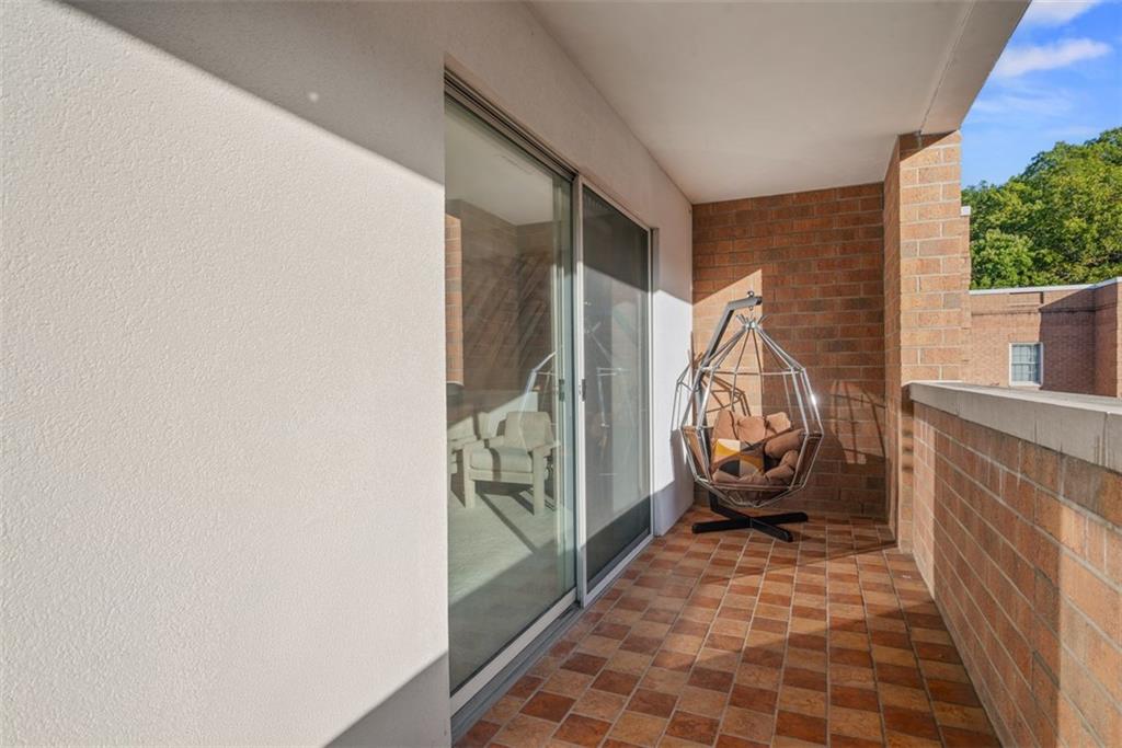 302 Fox Chapel Road, Unit 613 Pittsburgh, PA 15238 - Photo 20 of 37 a view of front door