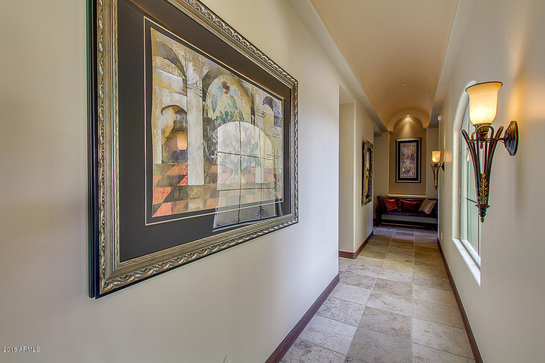 12980 East Cochise Road Scottsdale, AZ 85259 - Photo 21 of 48 Back Hall