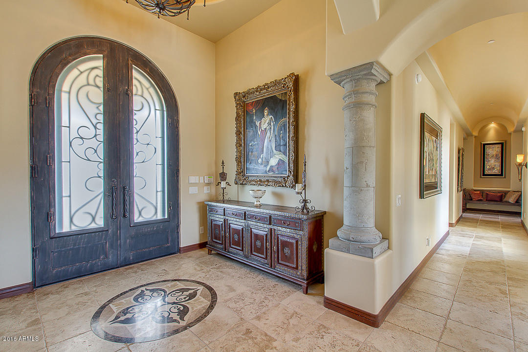 12980 East Cochise Road Scottsdale, AZ 85259 - Photo 8 of 48 Foyer