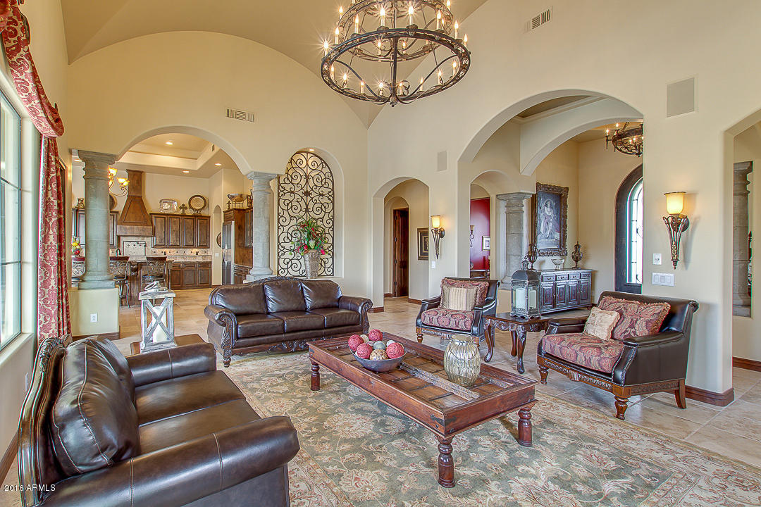 12980 East Cochise Road Scottsdale, AZ 85259 - Photo 10 of 48 Great Room