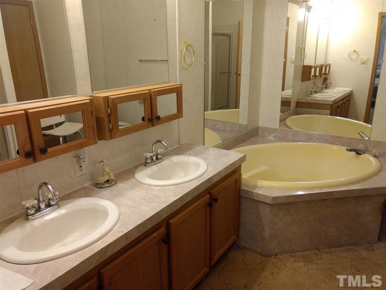 1667 Spring Valley Road Henderson, NC 27537 - Photo 16 of 24