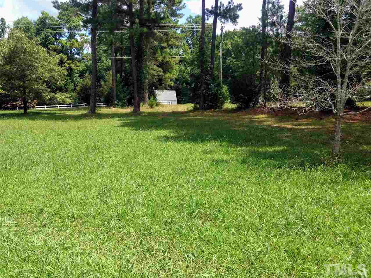 1667 Spring Valley Road Henderson, NC 27537 - Photo 5 of 24