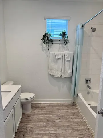 $2,100 | 2307 Langdale Lane, Austin, TX 78754