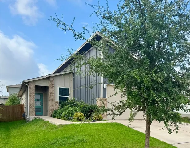 $2,100 | 2307 Langdale Lane, Austin, TX 78754