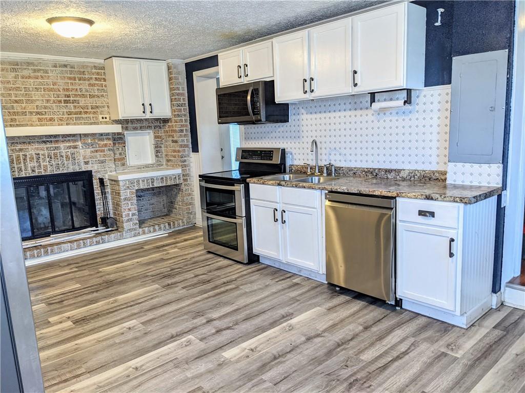 8217 Acton Road Indianapolis, IN 46259 - Photo 8 of 21 Gallery Image 8